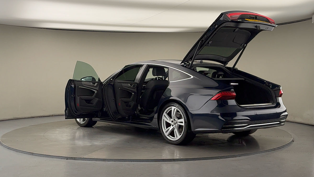 More views of Audi A7