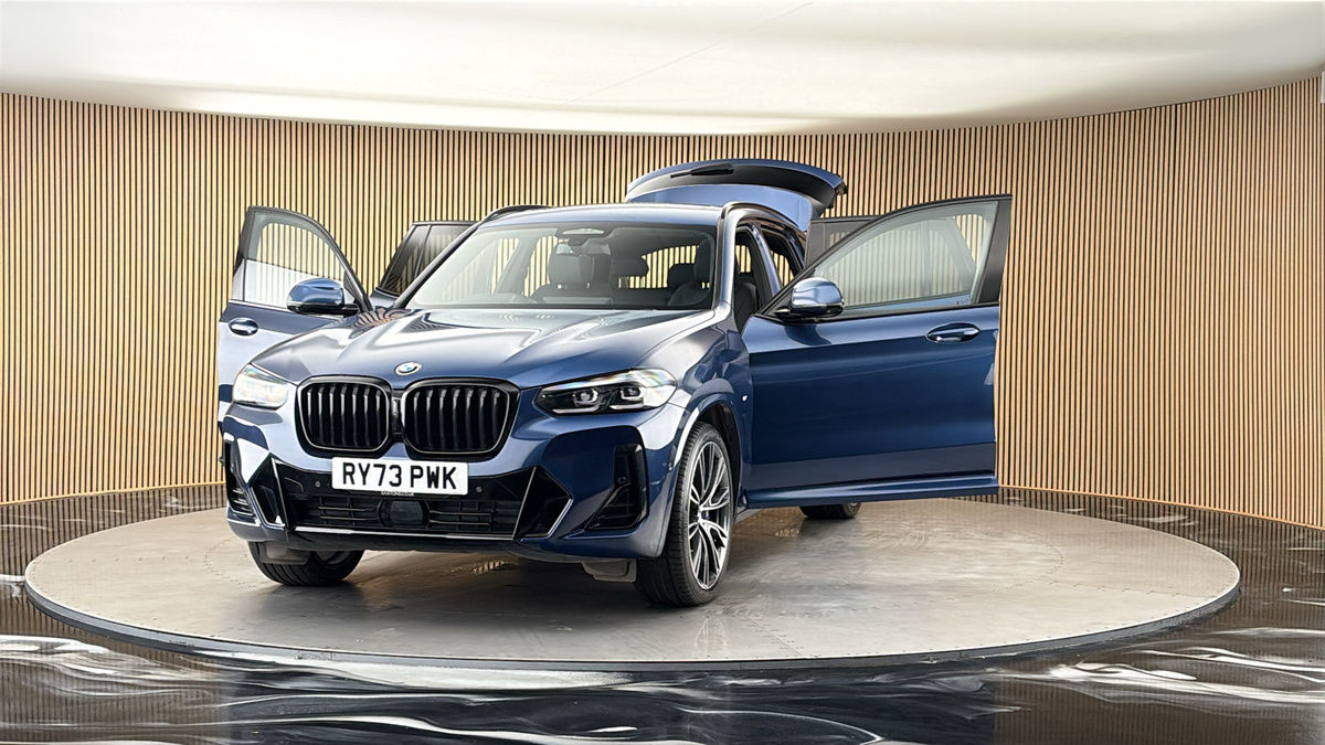 More views of BMW X3