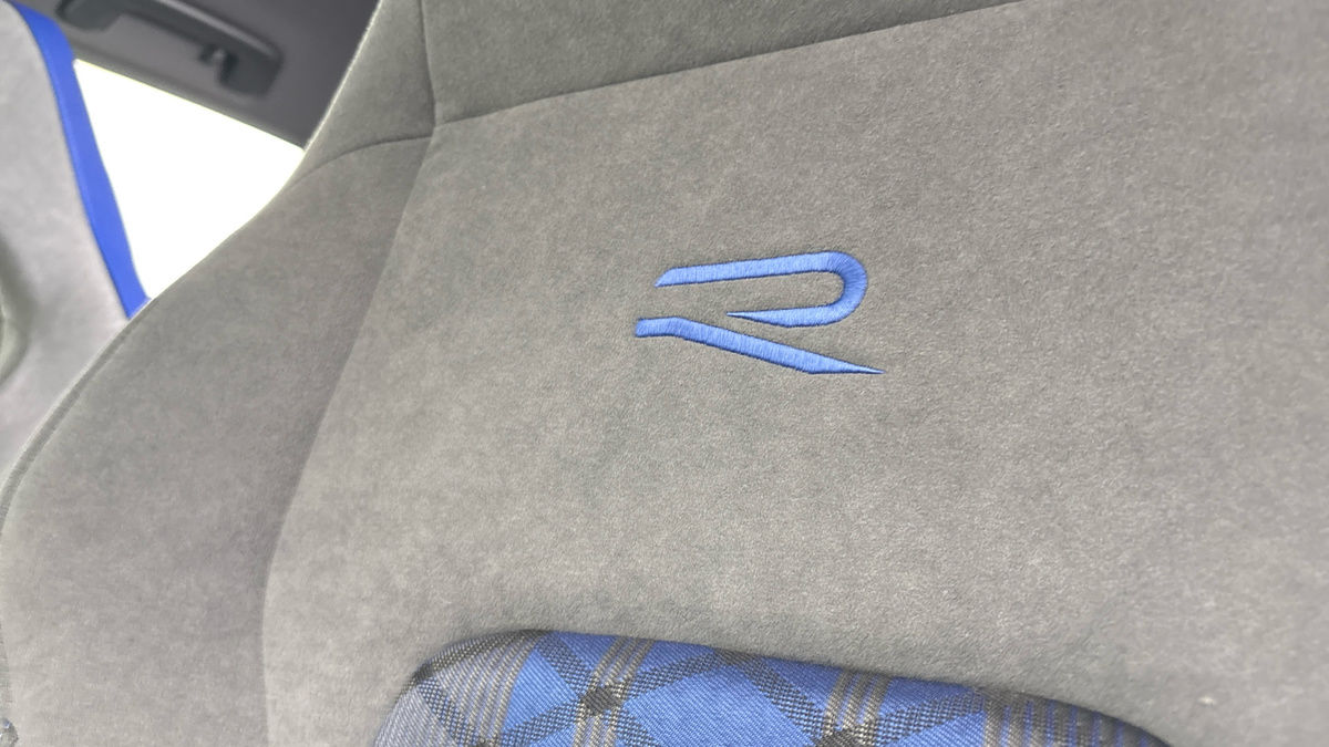 Volkswagen Golf Image 6