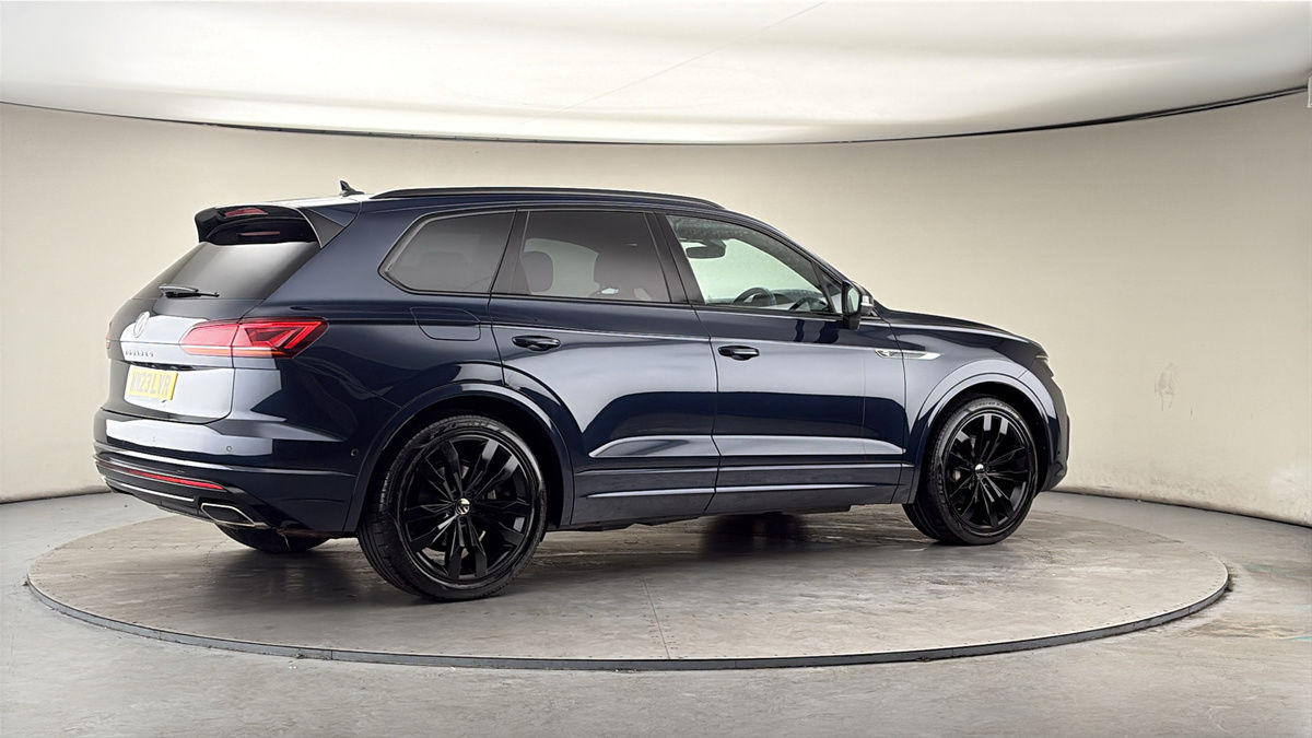 More views of Volkswagen Touareg