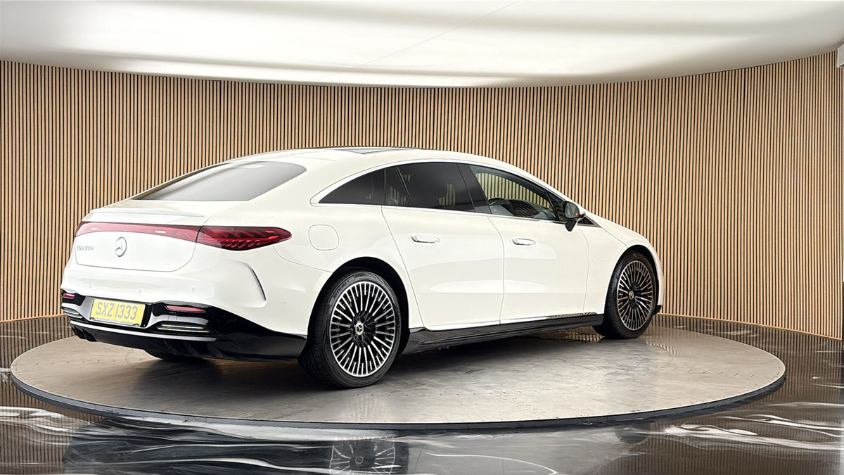 Mercedes-Benz EQS Image 21