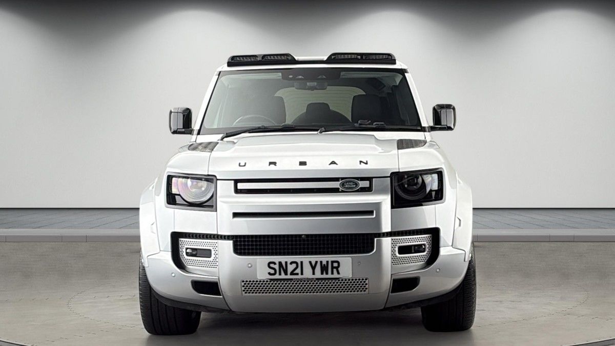 Land Rover Defender 110 Urban Image 3