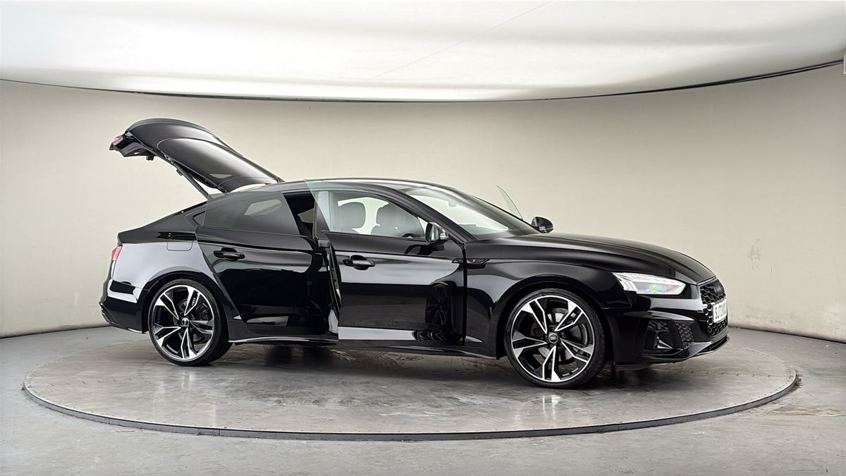 More views of Audi A5