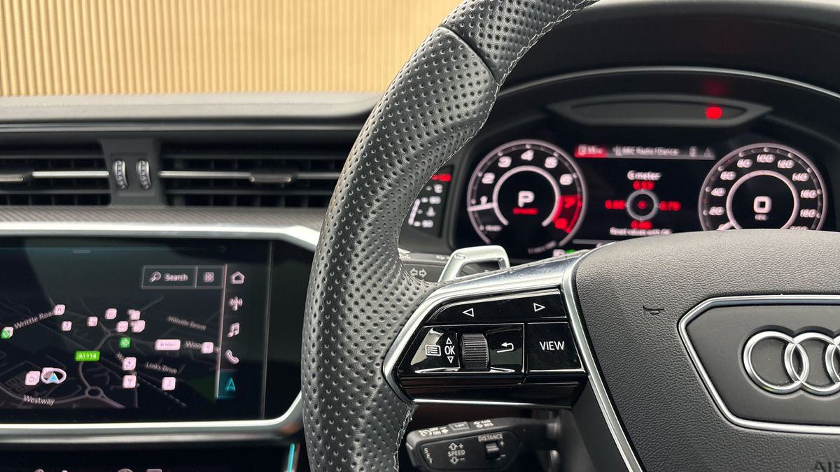 Audi RS6 Avant Image 13