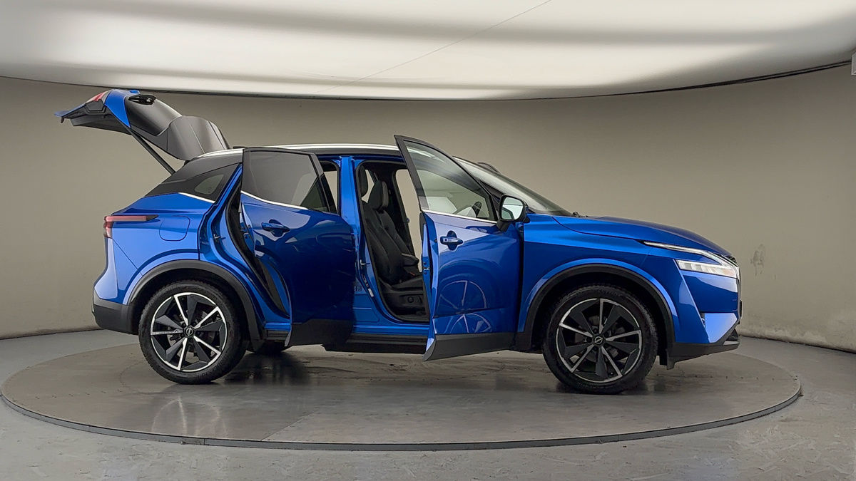 More views of Nissan Qashqai