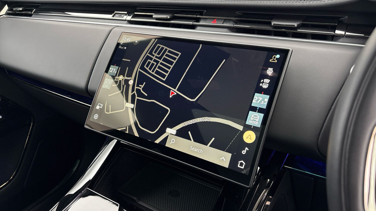 Land Rover Range Rover Sport Image 17