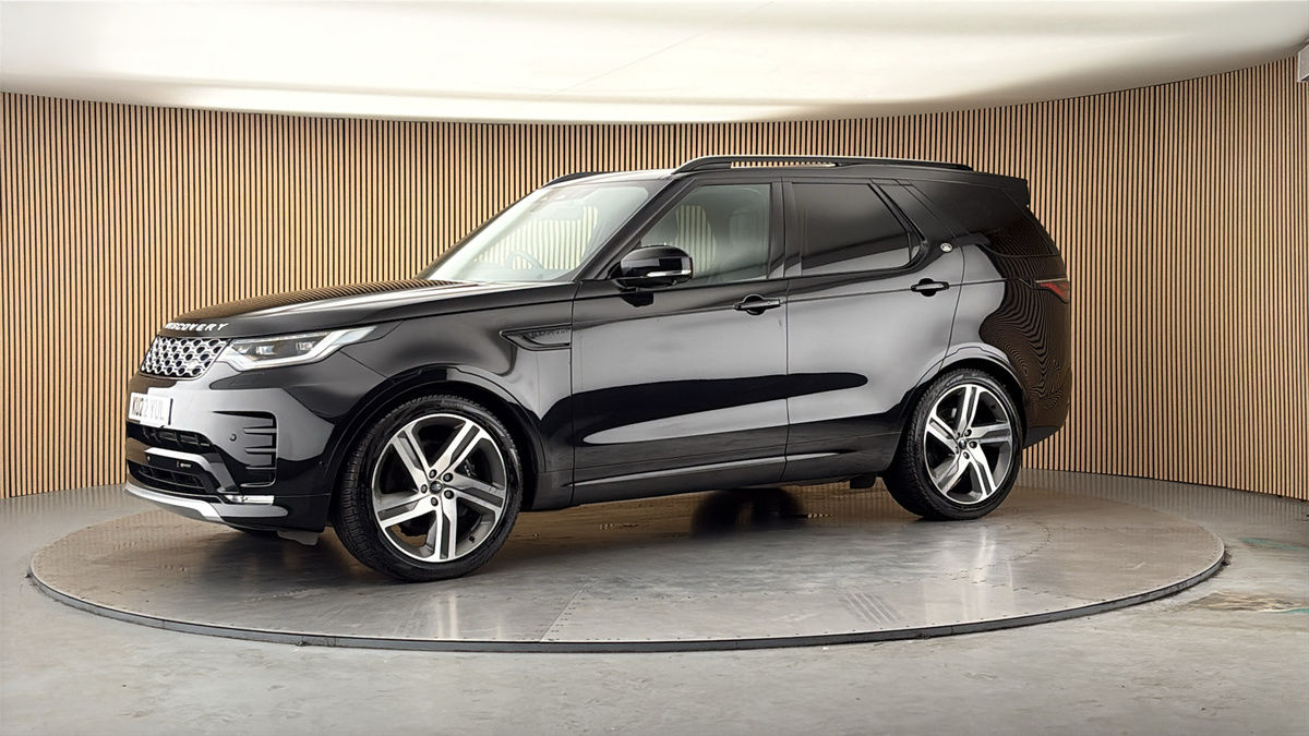 More views of Land Rover Discovery