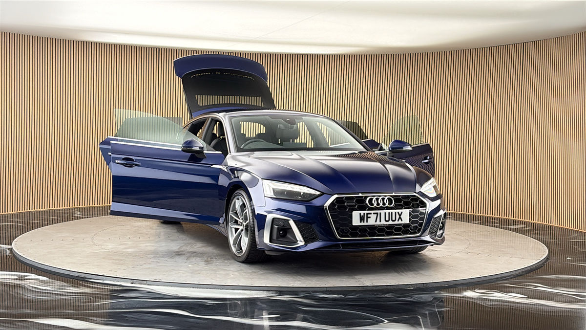 More views of Audi A5