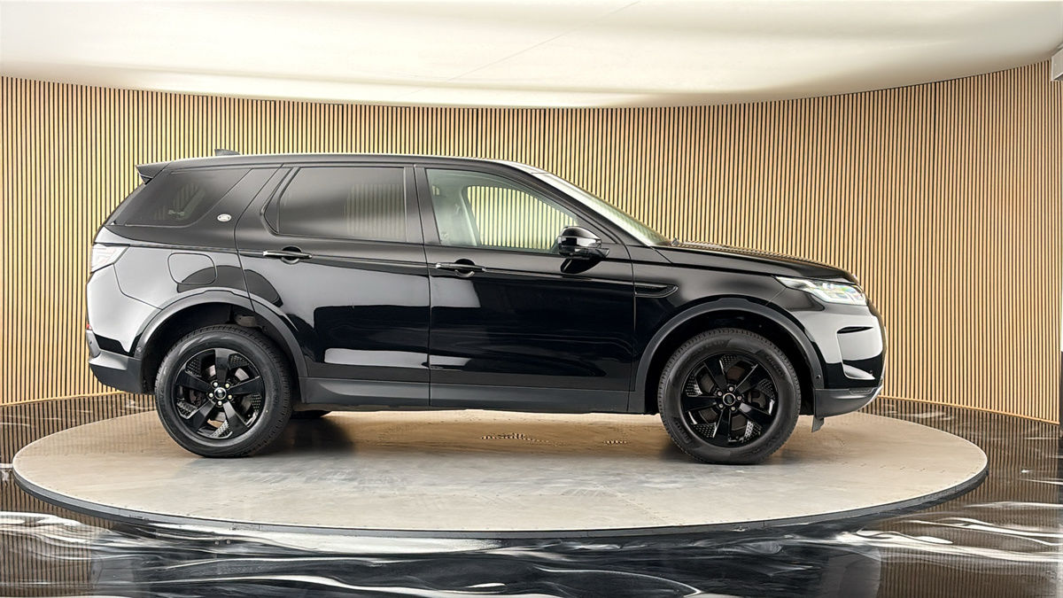 More views of Land Rover Discovery Sport