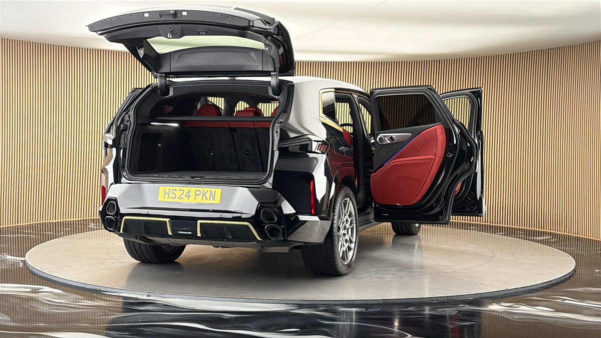 More views of BMW XM