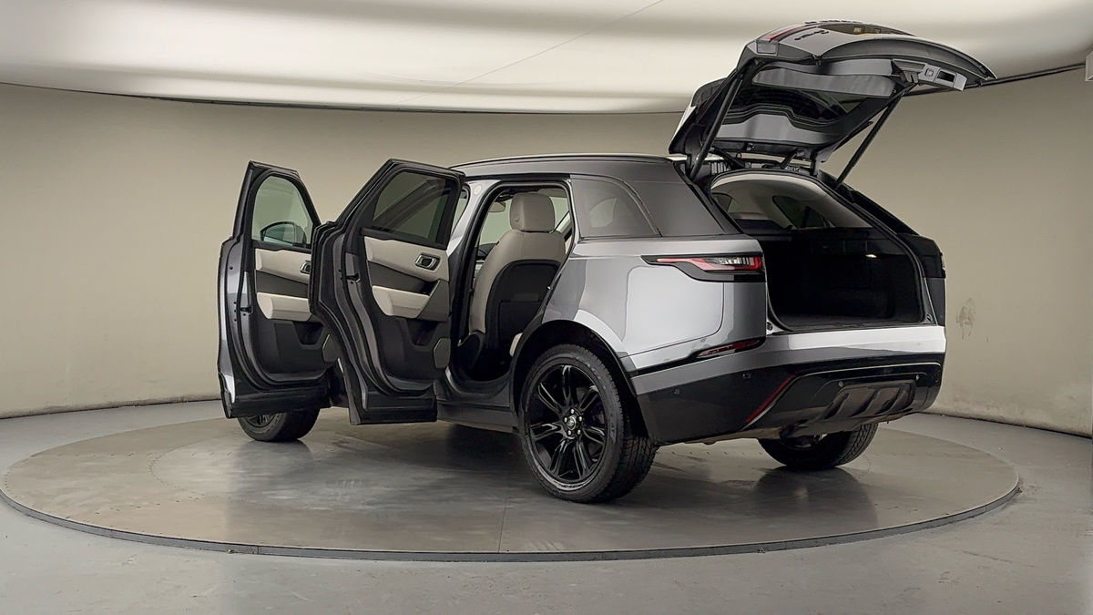 More views of Land Rover Range Rover Velar