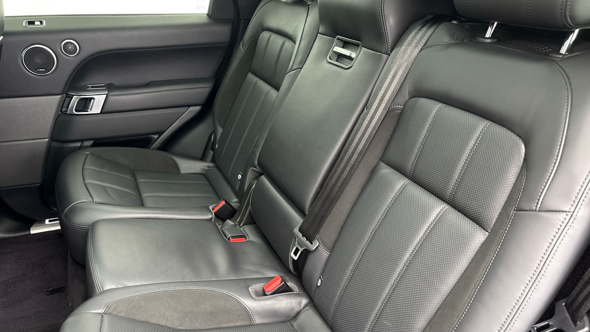 Land Rover Range Rover Sport Image 8