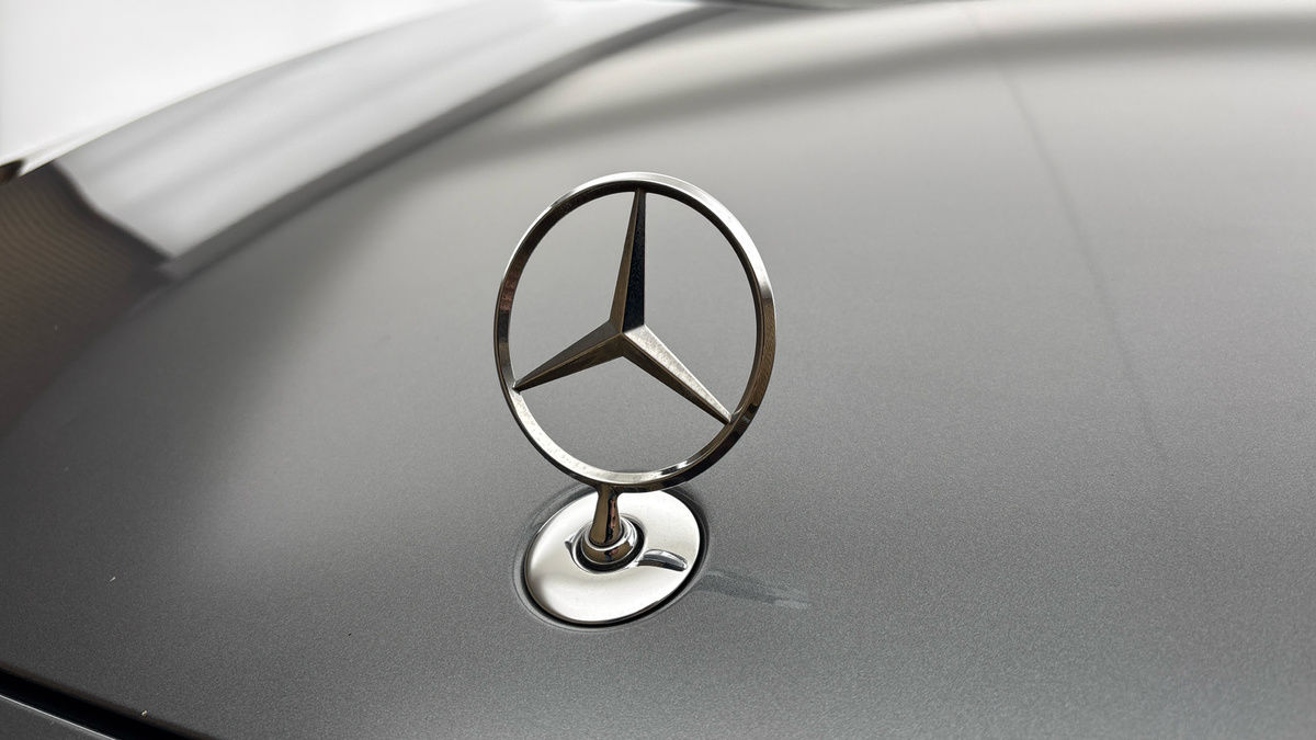 Mercedes-Benz S Class Image 24