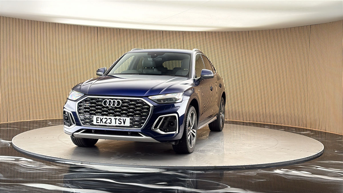 More views of Audi Q5