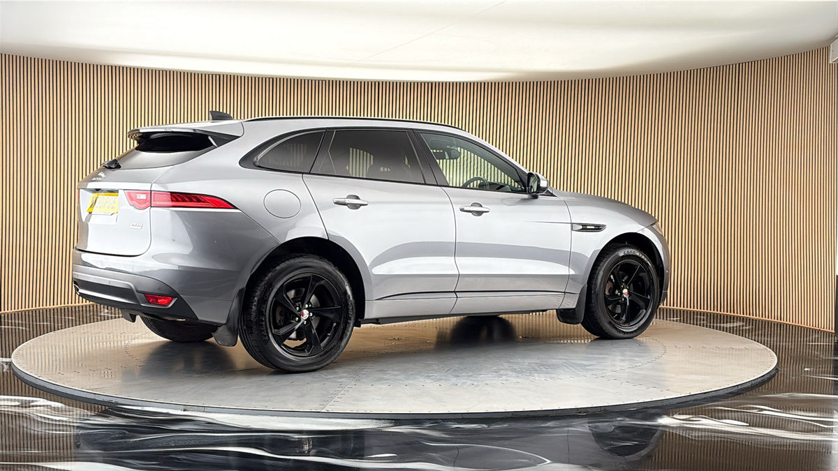 More views of Jaguar F-PACE