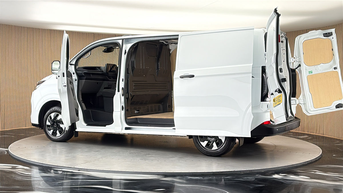 More views of Ford Transit Custom