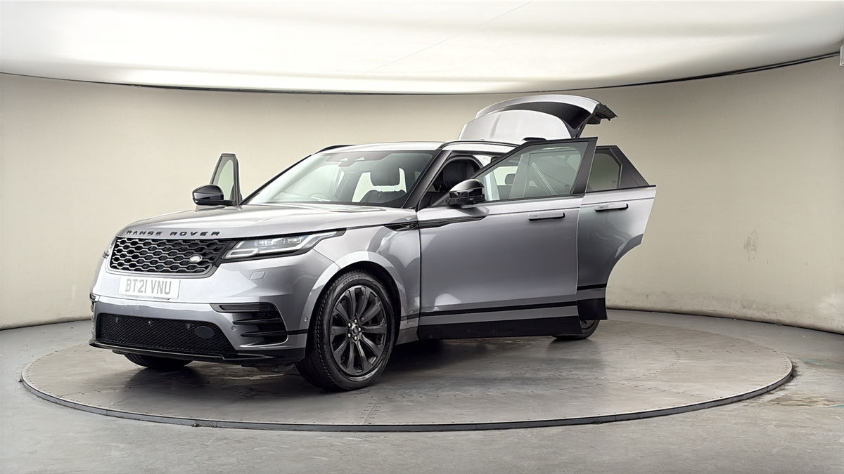 More views of Land Rover Range Rover Velar