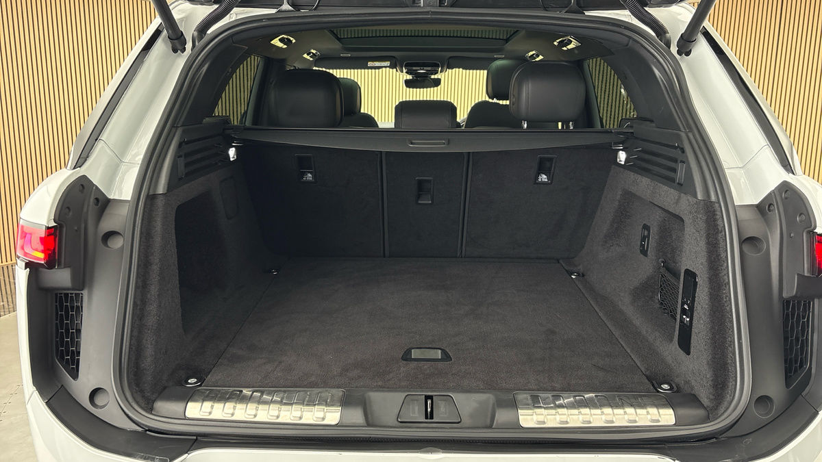 Land Rover Range Rover Sport Urban Image 11