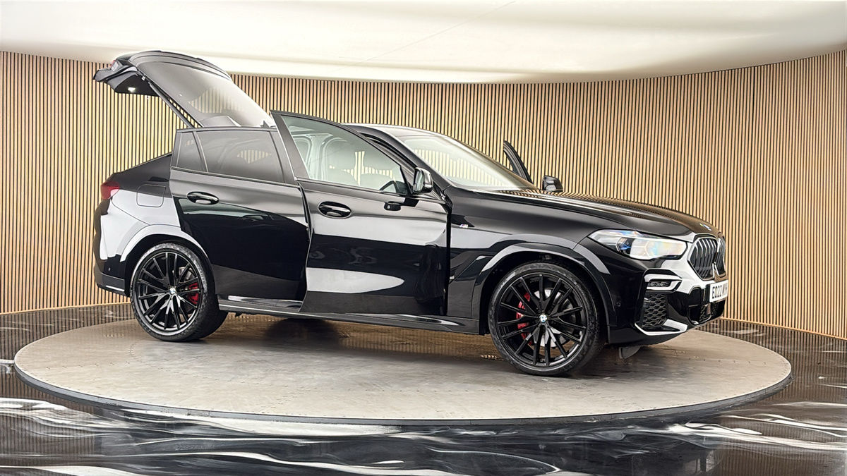 More views of BMW X6