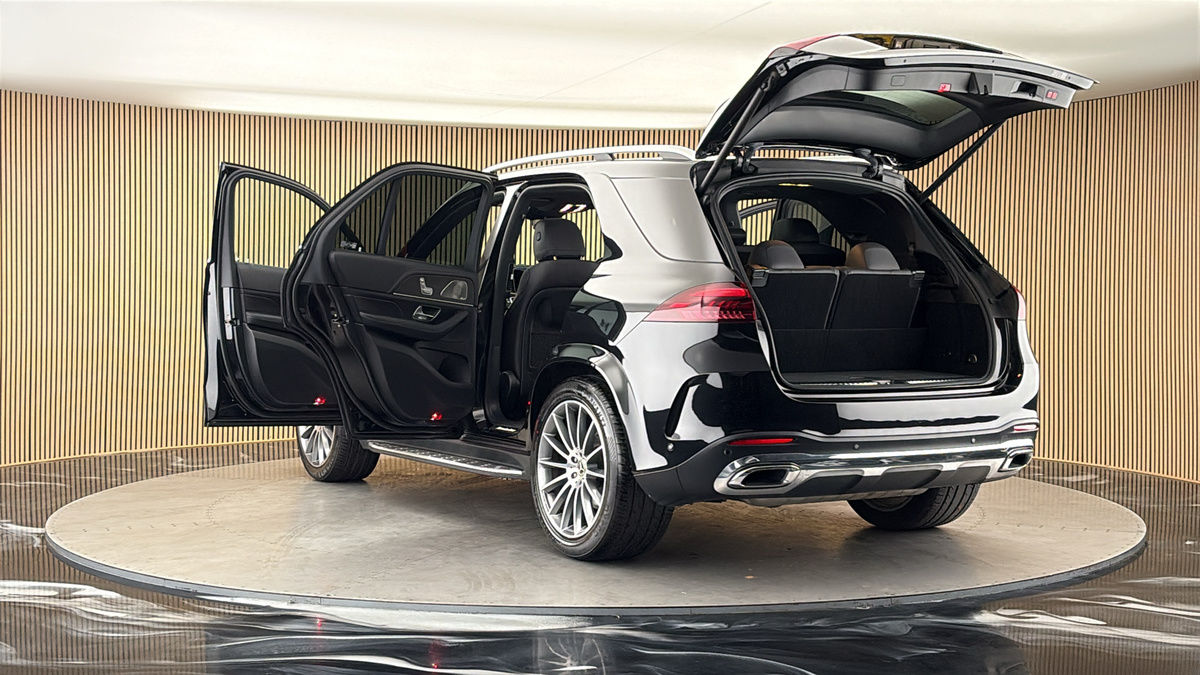 Mercedes-Benz GLE Image 23