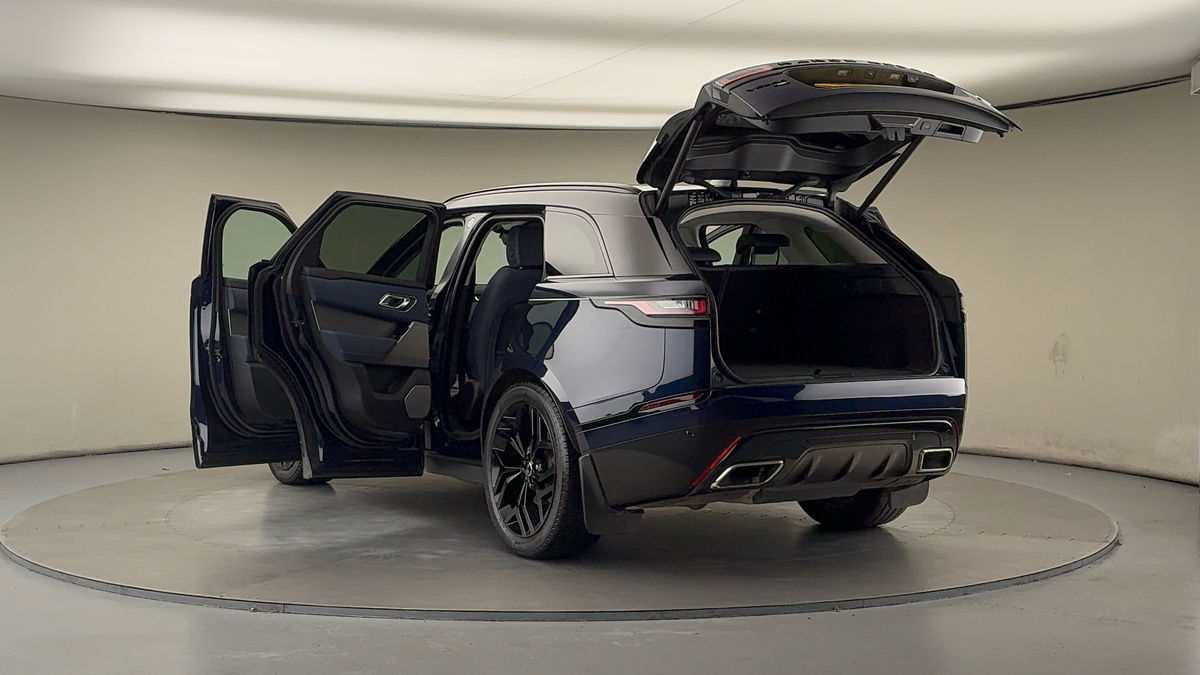Land Rover Range Rover Velar Image 23