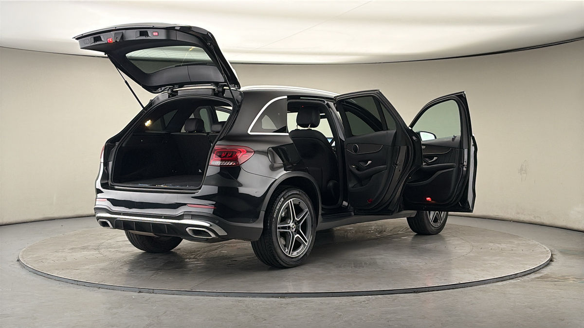 More views of Mercedes-Benz GLC