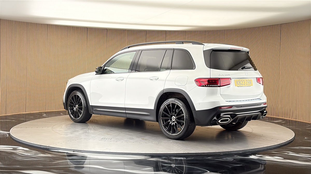 More views of Mercedes-Benz GLB