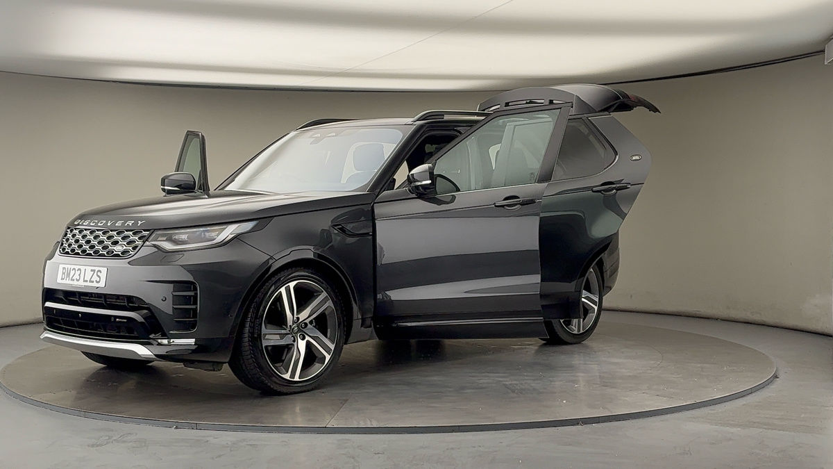 More views of Land Rover Discovery