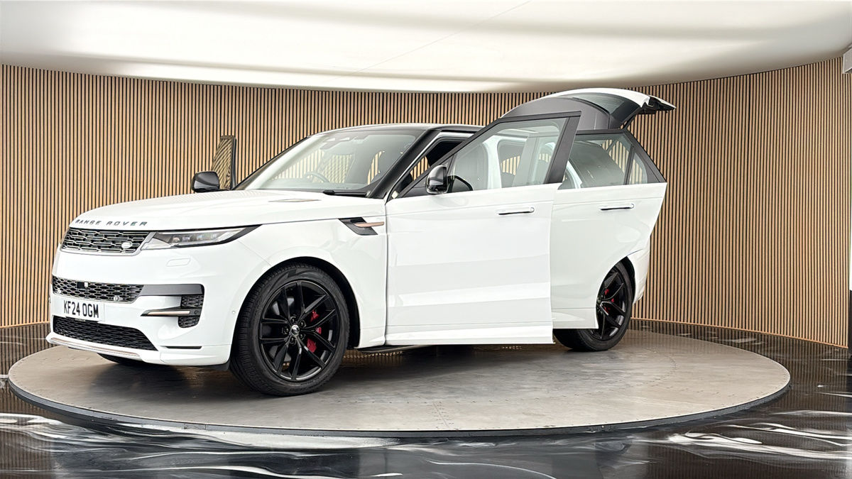 Land Rover Range Rover Sport Image 22