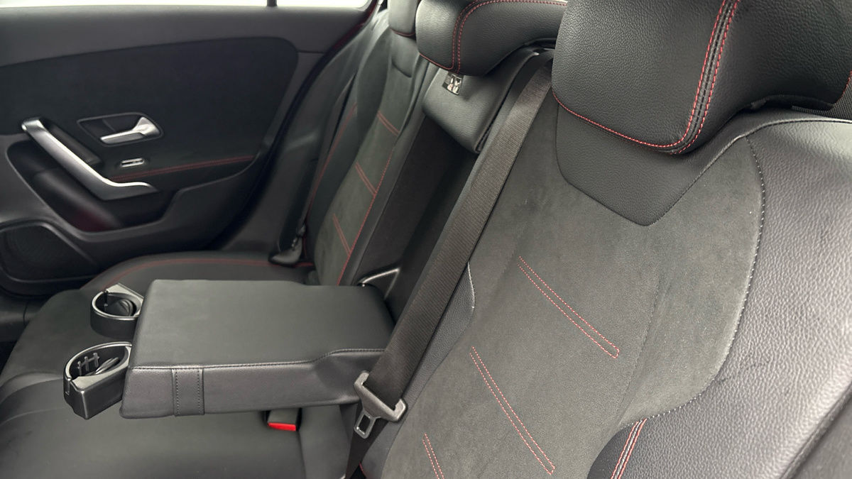 Mercedes-Benz A Class Image 9