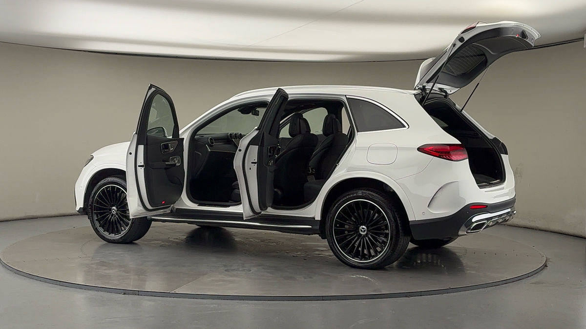 More views of Mercedes-Benz GLC