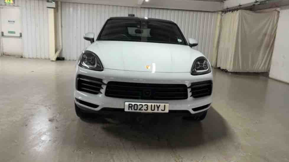 More views of Porsche Cayenne
