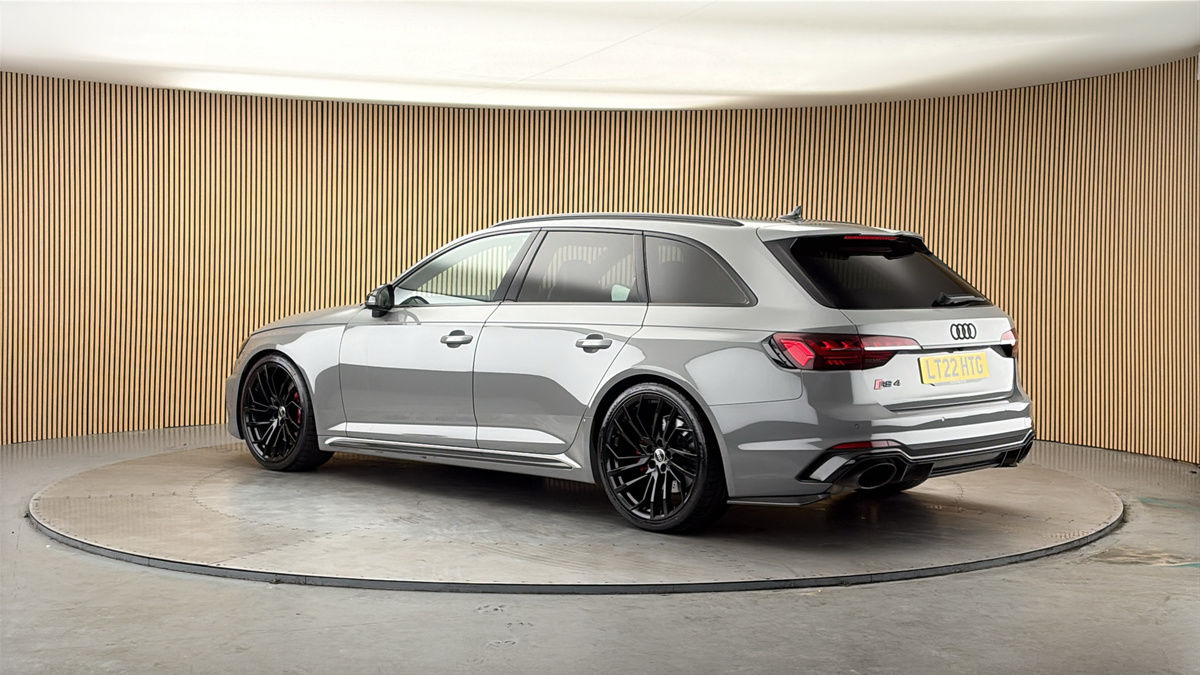 More views of Audi RS4 Avant