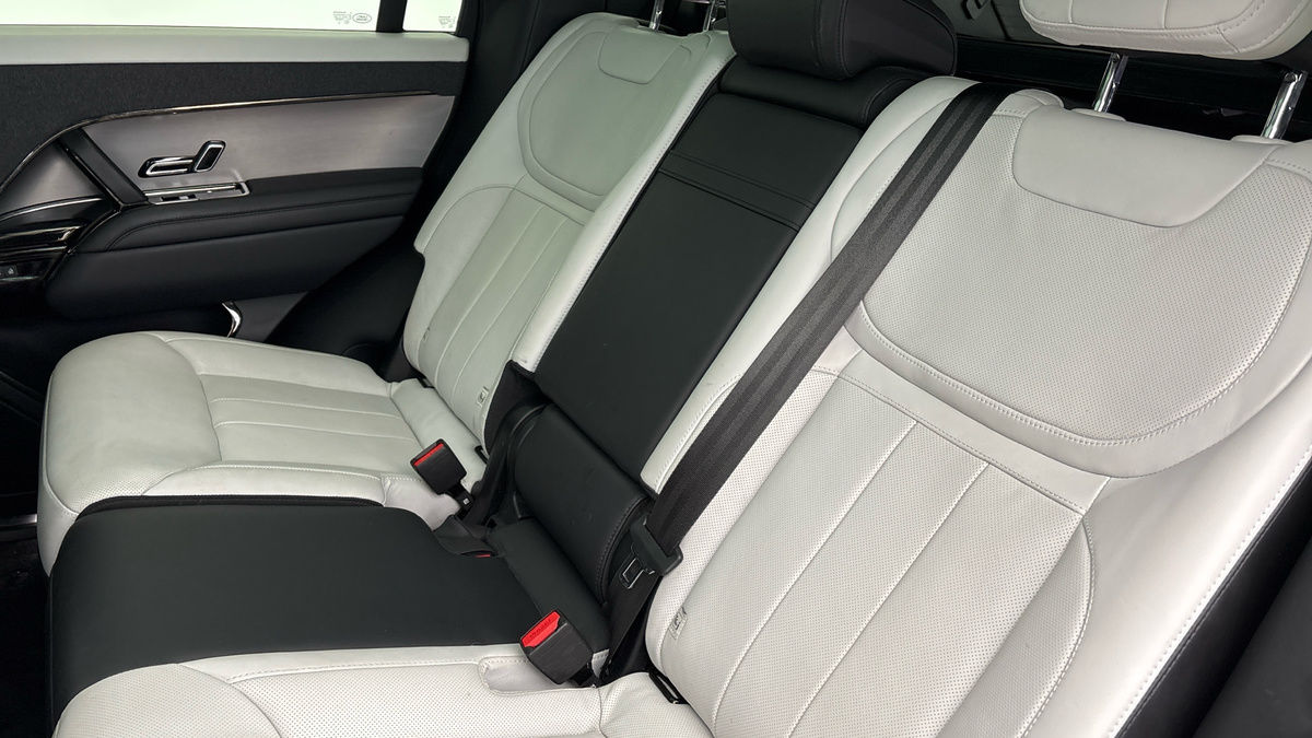Land Rover Range Rover Sport Image 8