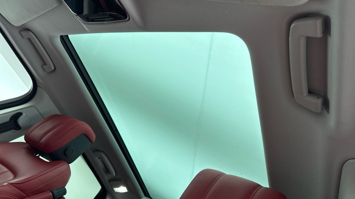 Land Rover Range Rover Sport Image 6