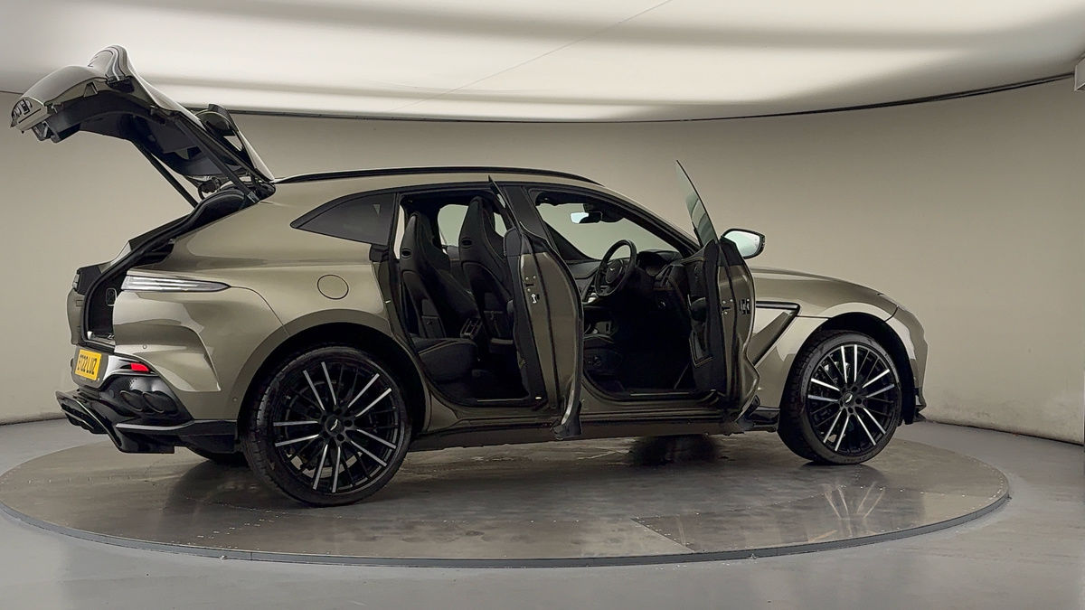 More views of Aston Martin DBX