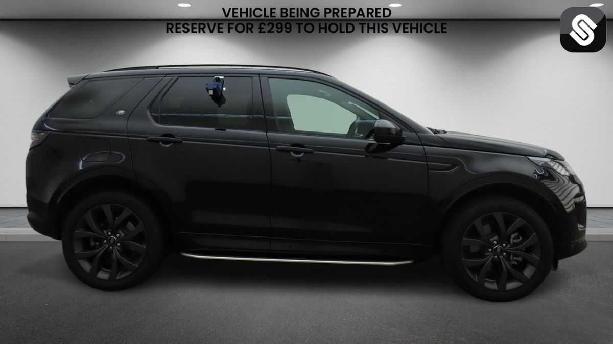 Land Rover Discovery Sport Image 5