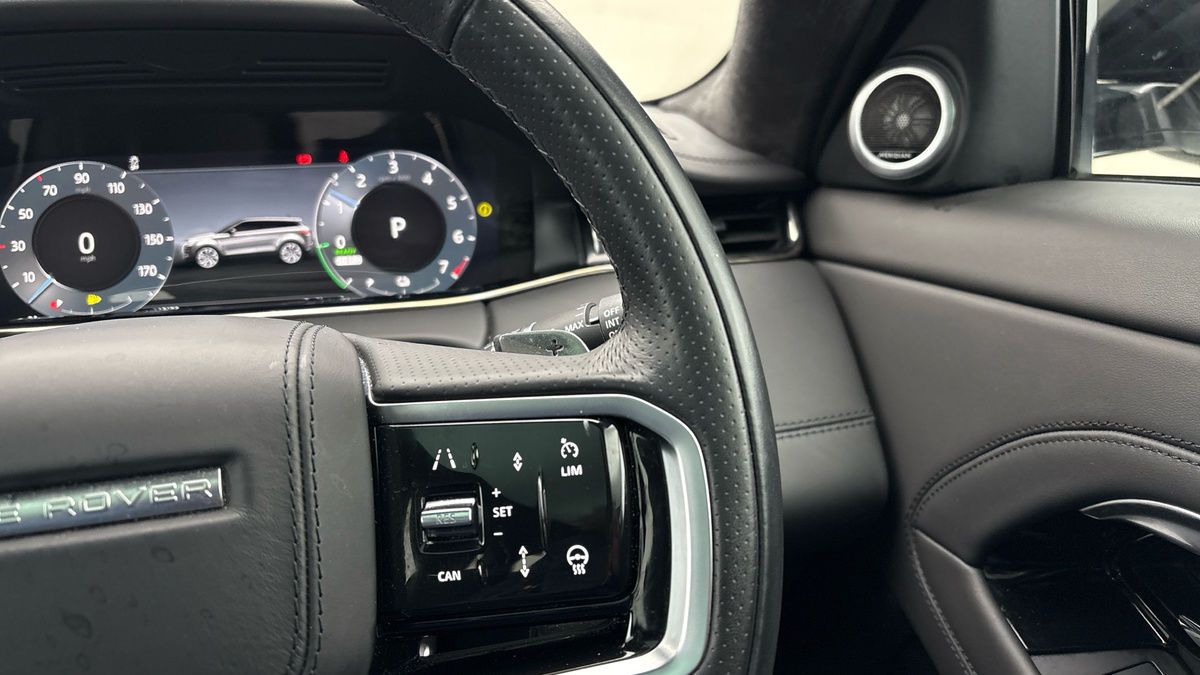 Land Rover Range Rover Evoque Image 14