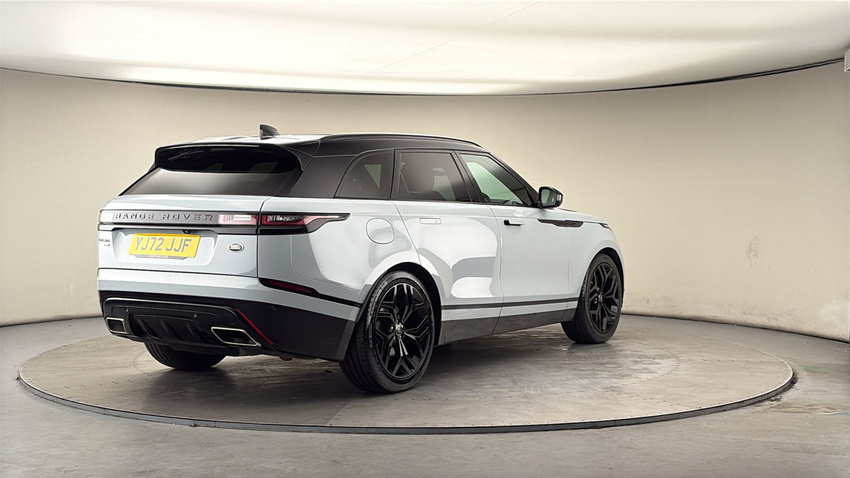 More views of Land Rover Range Rover Velar