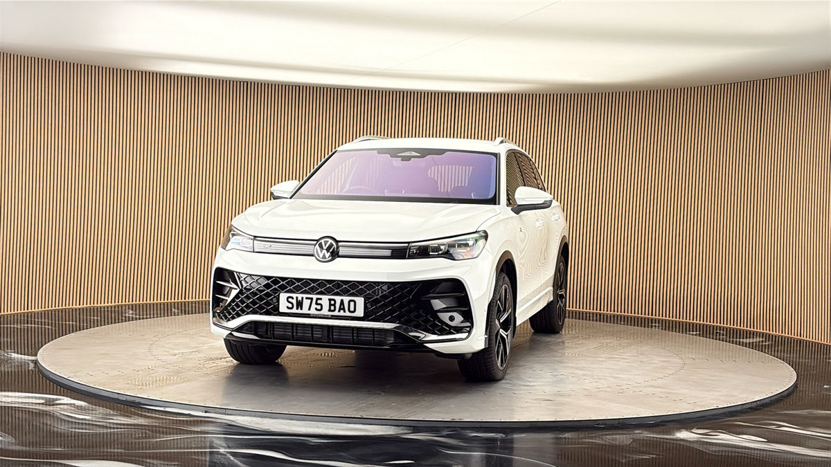 More views of Volkswagen Tiguan