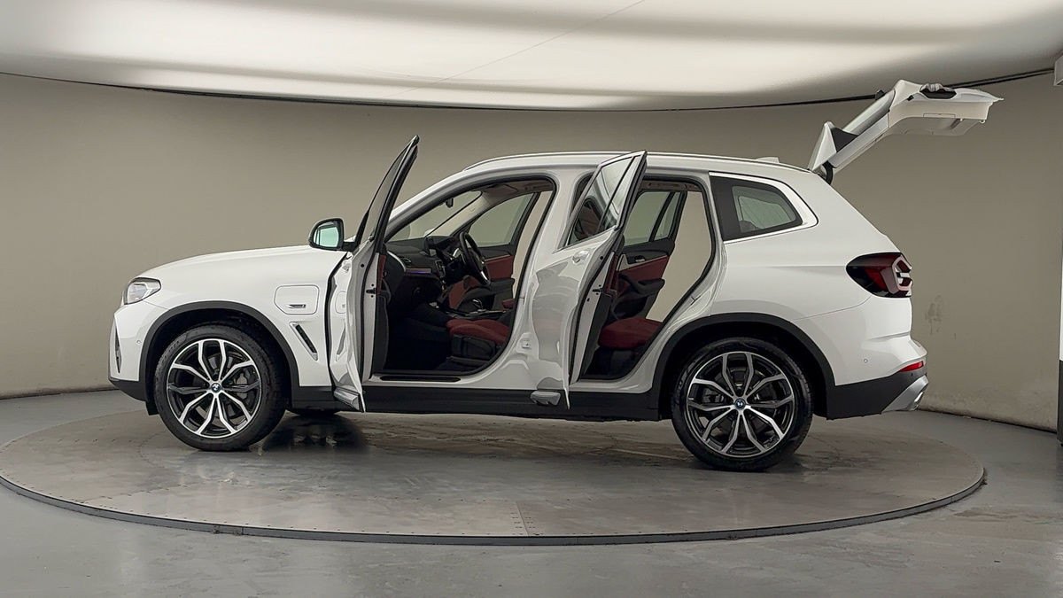 More views of BMW X3