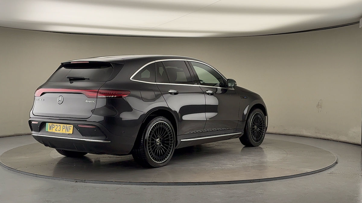 More views of Mercedes-Benz EQC