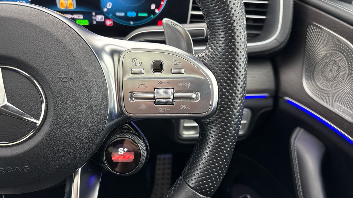 Mercedes-Benz GLE Image 14