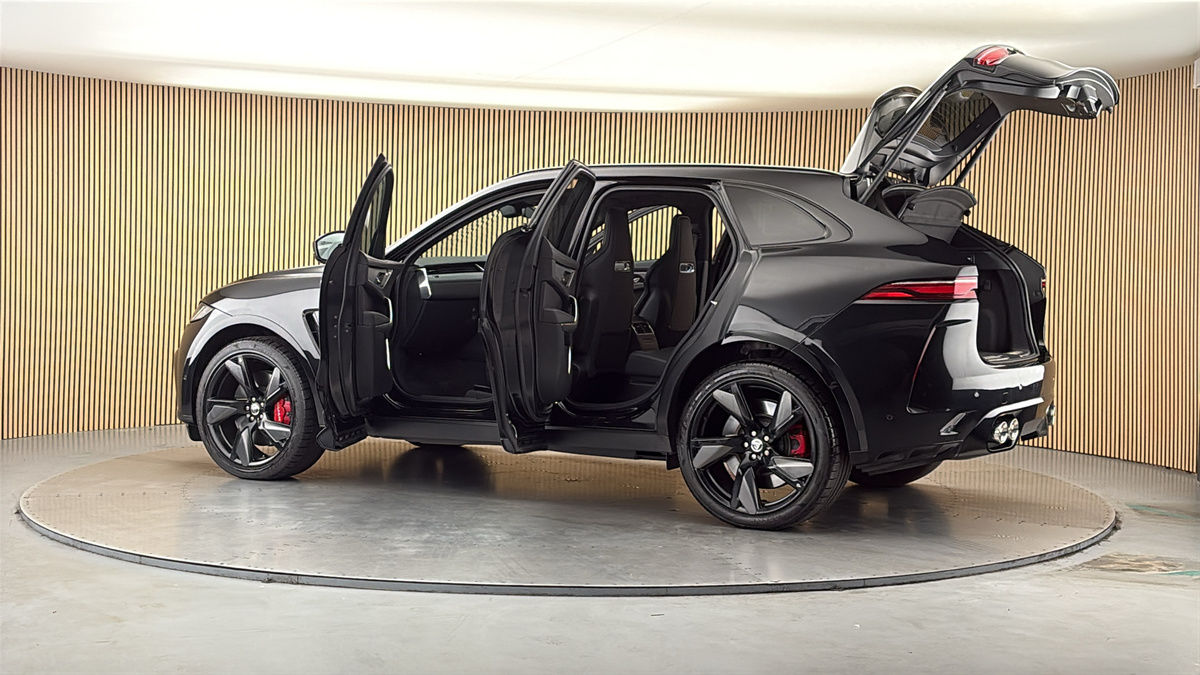 More views of Jaguar F-PACE