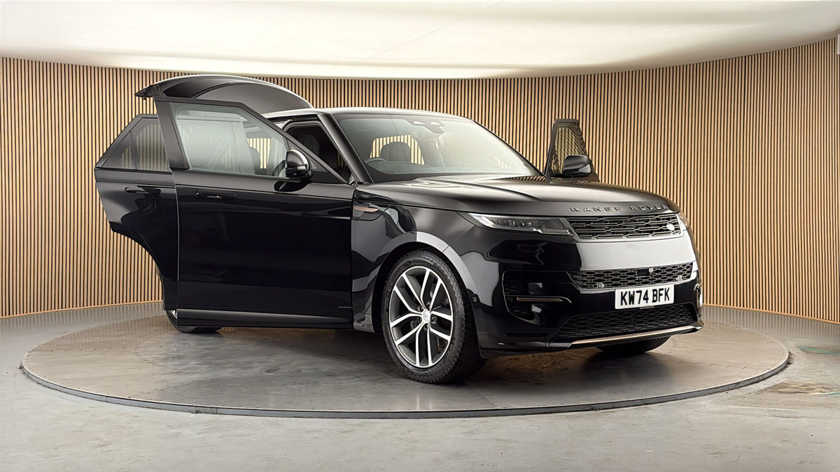 More views of Land Rover Range Rover Sport