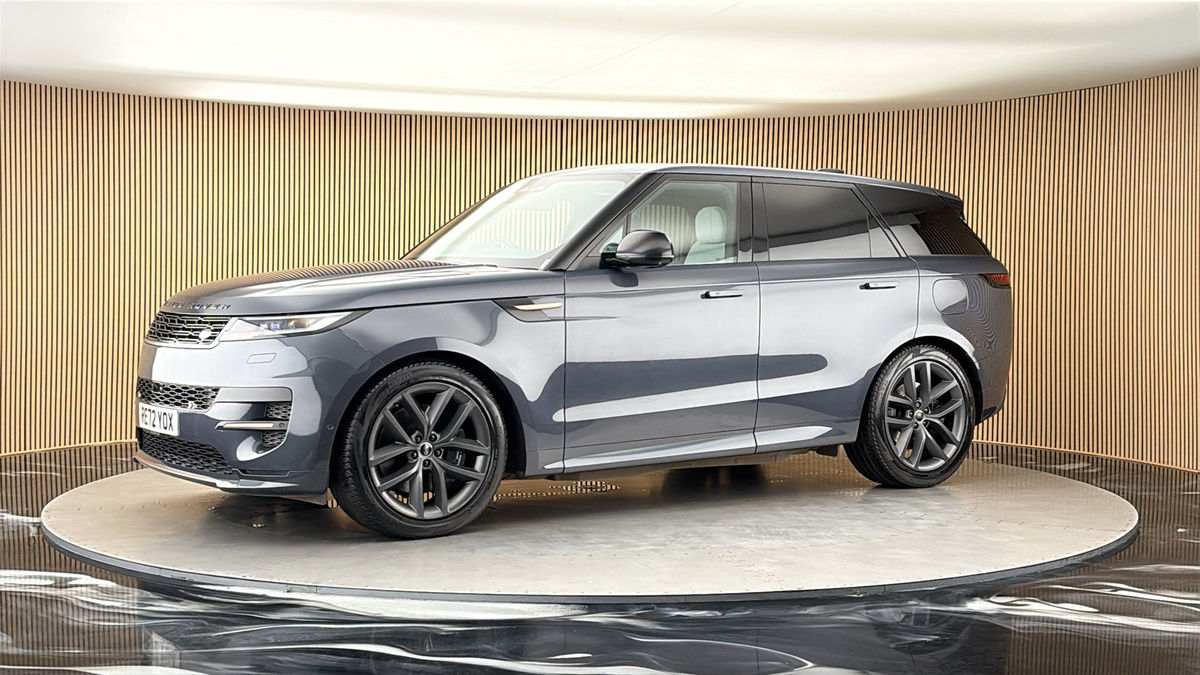 More views of Land Rover Range Rover Sport