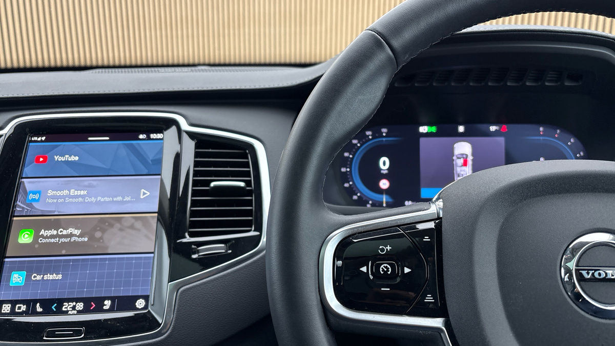 Volvo XC90 Image 13