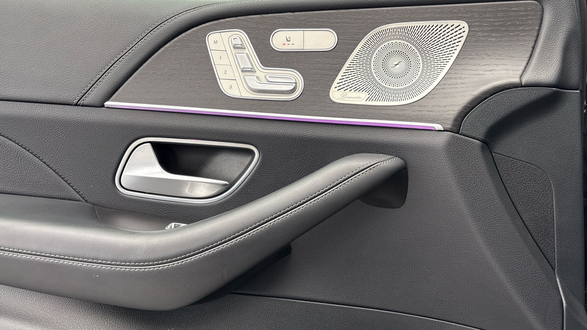 Mercedes-Benz GLE Image 19