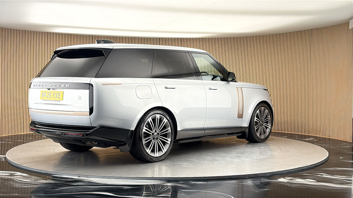 Land Rover Range Rover Image 21