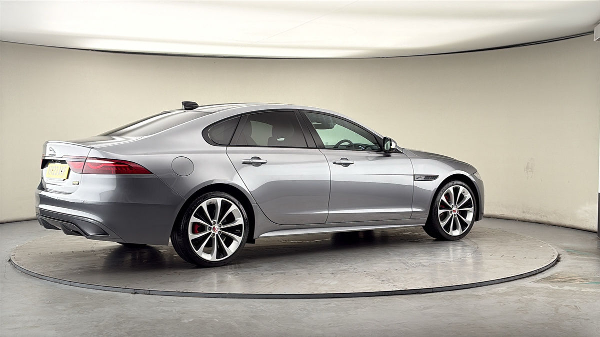 More views of Jaguar XF
